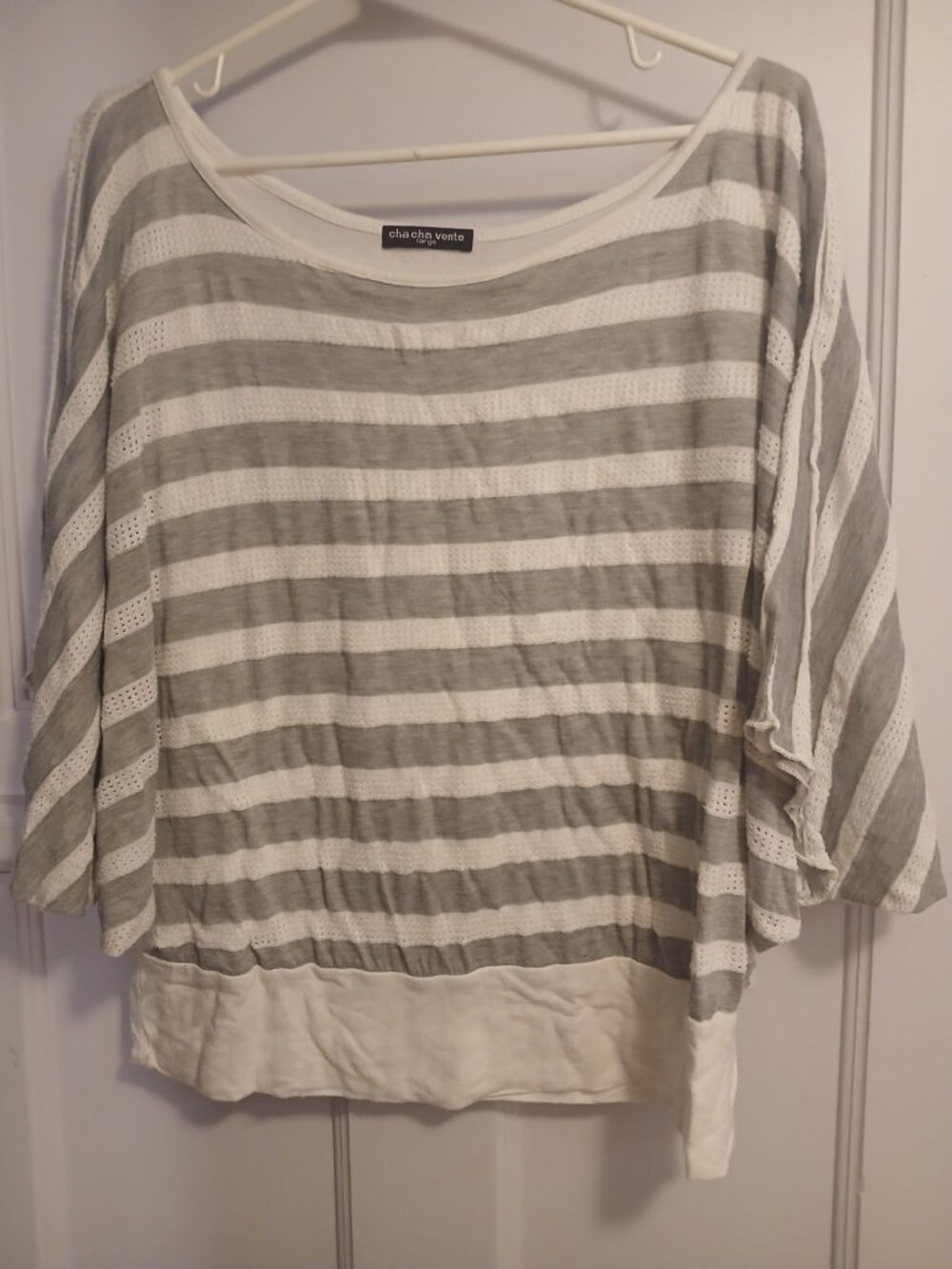 Cha Cha Vente Womens L Grey and White Stripe